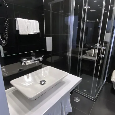 Oceano Hotel 2*