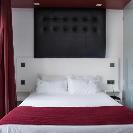 Oceano Otel Nazaré