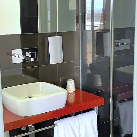 Hotell Oceano 2*